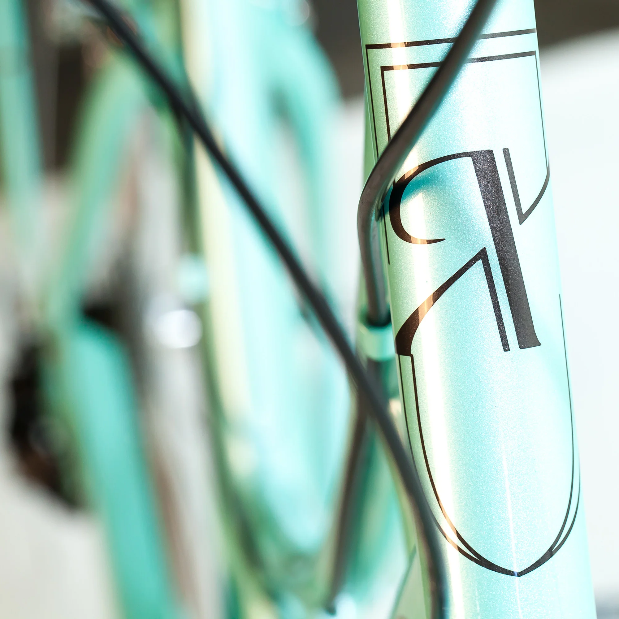 XDSBIKE Nadine 7sp Women's Step-Through City Bike // Pearl Mint - Image 3