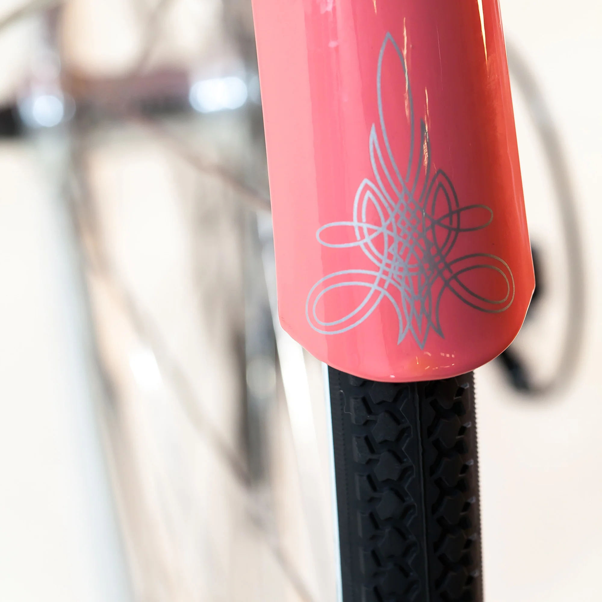 XDSBIKE Nadine 7sp Women's Step-Through City Bike // Pink Coral - Image 8