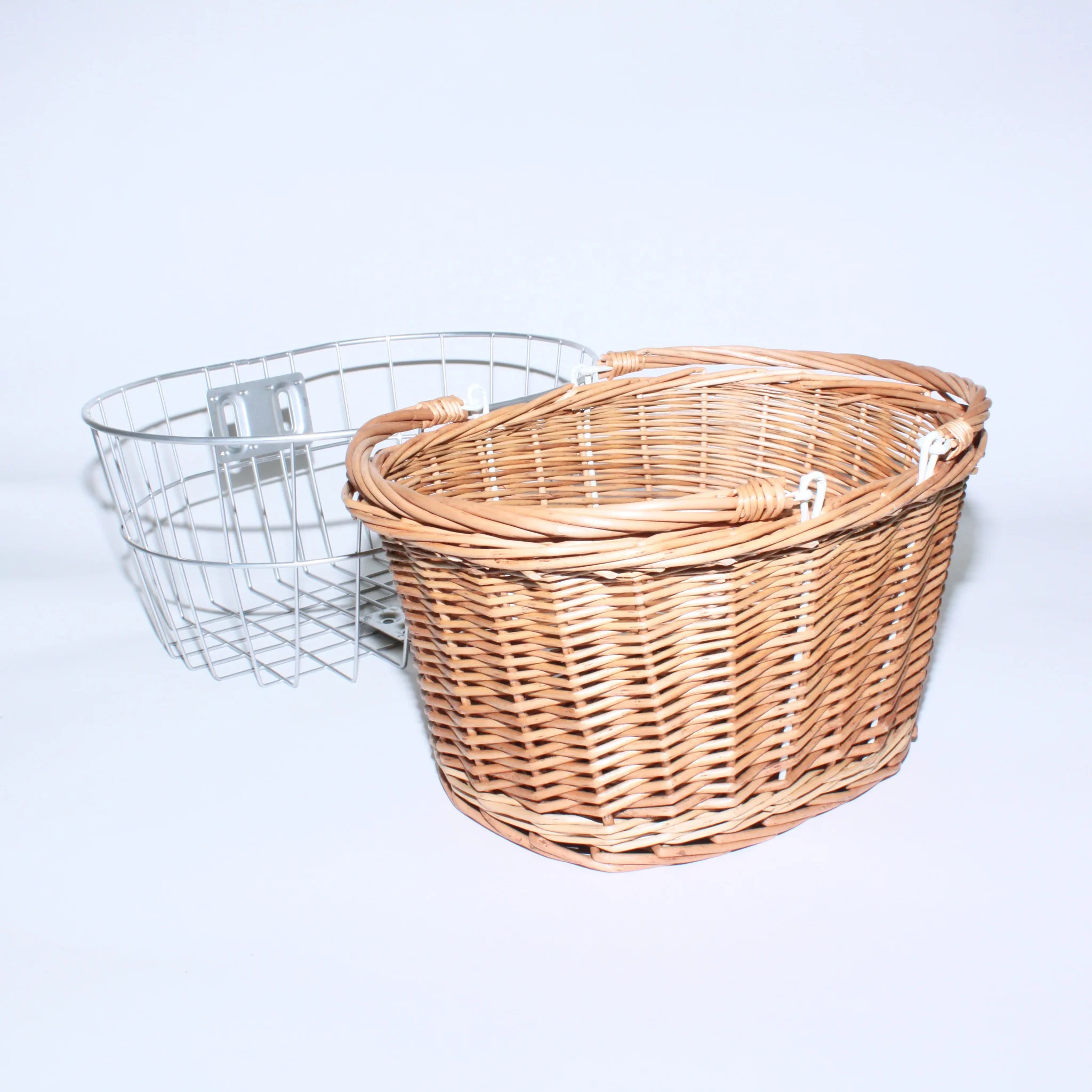 Wicker and Wire Bicycle Front Basket Set - Image 5